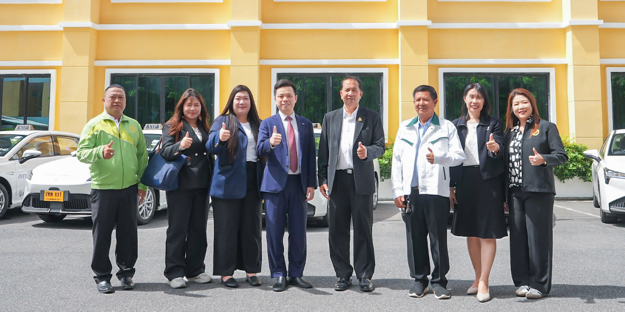 GAC Thailand จับมือสหกรณ์แท็กซี่สยาม ส่งมอบรถแท็กซี่ไฟฟ้า AION ES และ AION Y Plus เดินหน้าขยายระบบนิเวศการเดินทางพลังงานสะอาดในประเทศไทย
